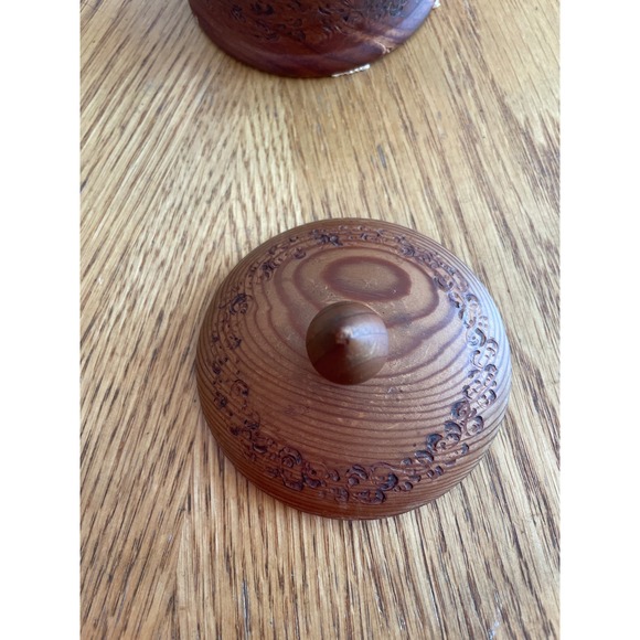 Vintage German Hand Turned Wood Lidded Jar Pyrography Souvenir Deutschland - Picture 5 of 7